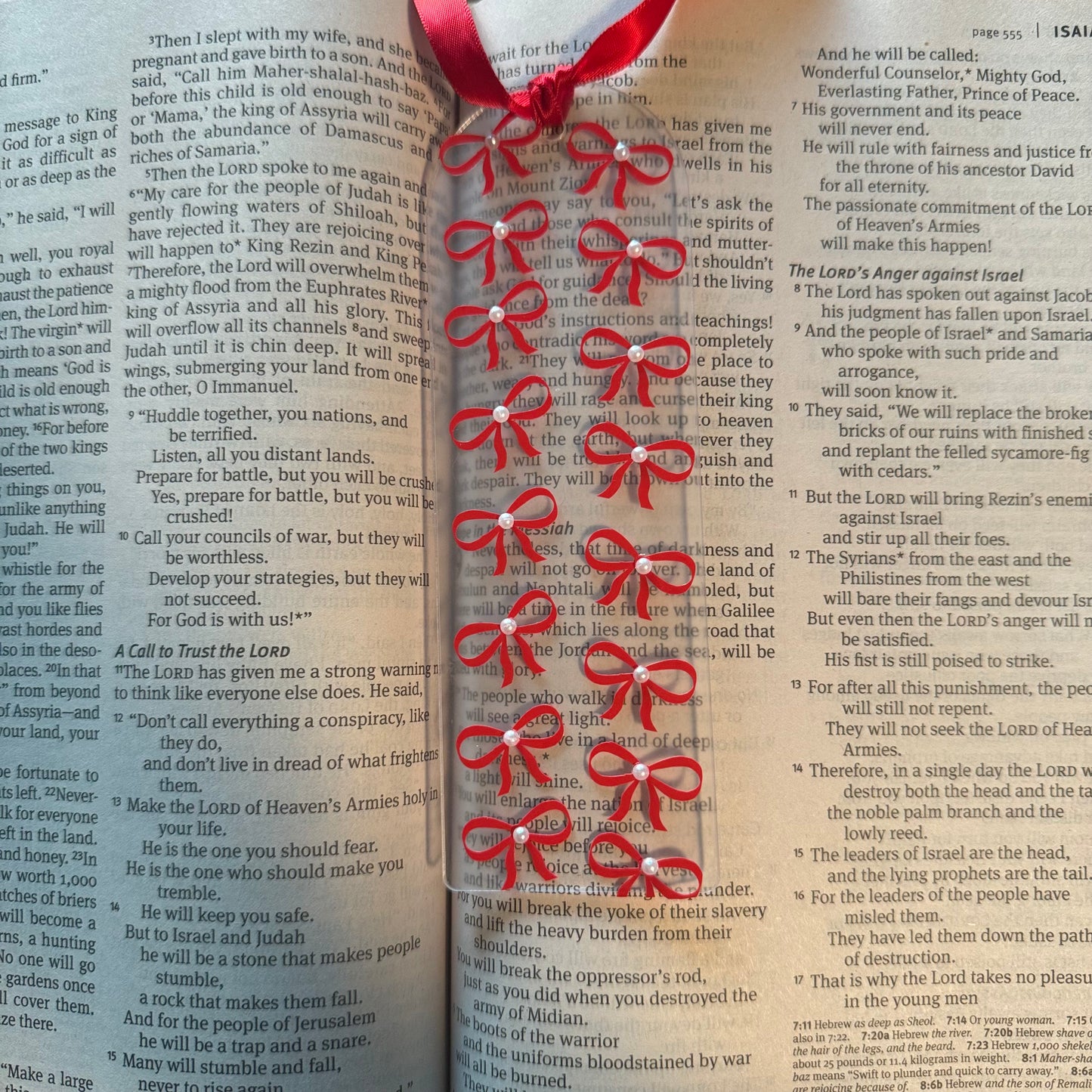 RED BOWS & PEARLS BOOKMARK